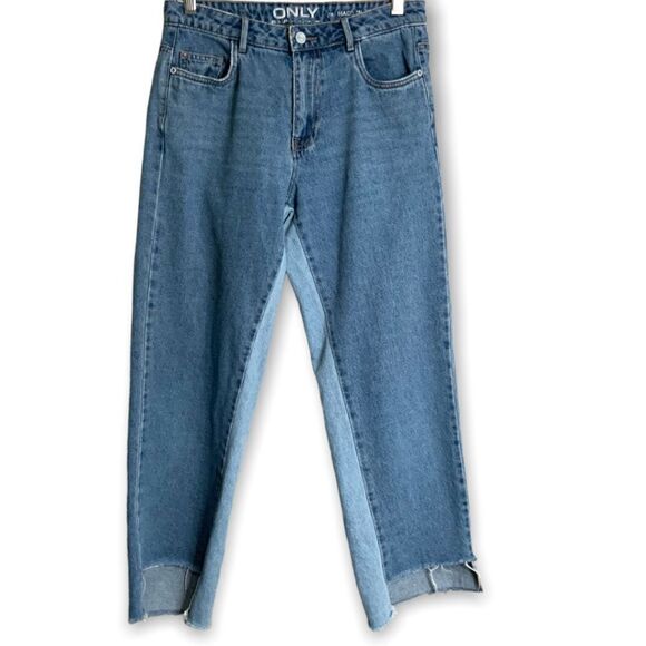 𝅺ONLY Chuck Straight Two Tone 5 Pocket Cropped Jeans Raw Hi-Lo Hem Sz 28 - Picture 1 of 12